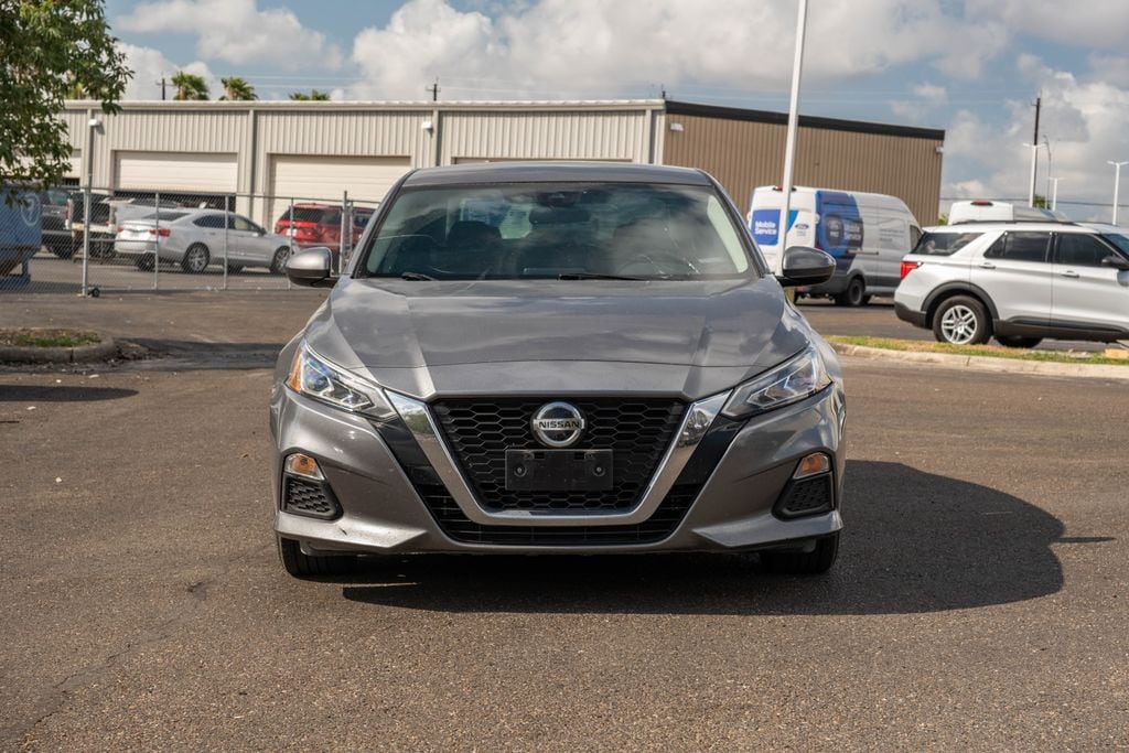 Used 2022 Nissan Altima SV with VIN 1N4BL4DV0NN344876 for sale in Harlingen, TX