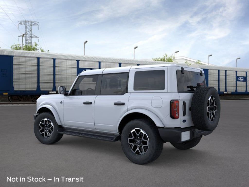 New 2026 Ford Bronco Outer Banks SUV