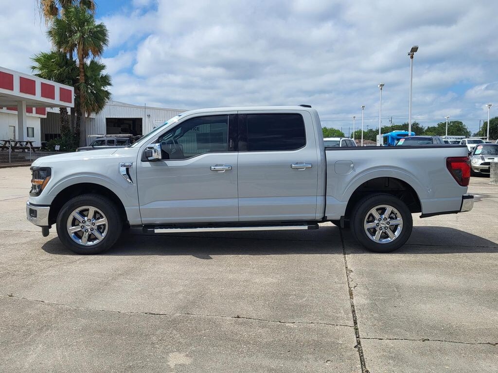 Used 2024 Ford F-150 XLT Truck SuperCrew Cab
