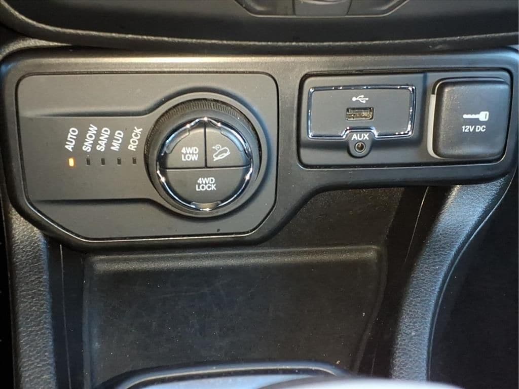 2023 Jeep Renegade Trailhawk - Photo 25