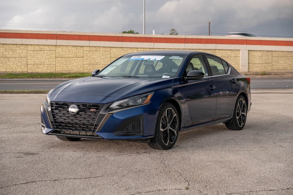 Certified 2024 Nissan Altima 2.5 SR Sedan