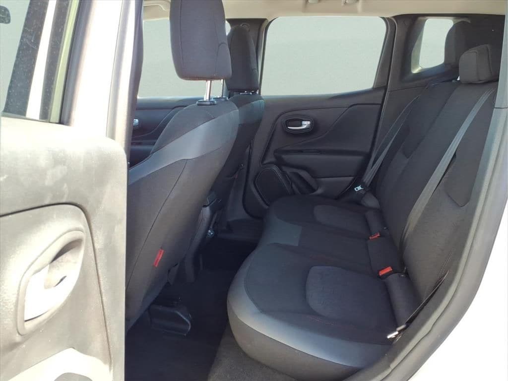 2023 Jeep Renegade Trailhawk - Photo 18