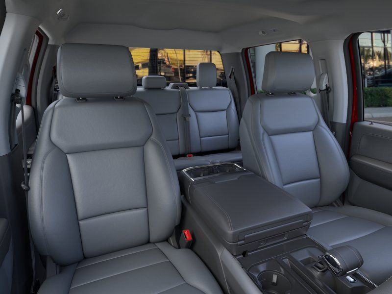 2025 Ford F-150 Lightning Flash - Photo 10