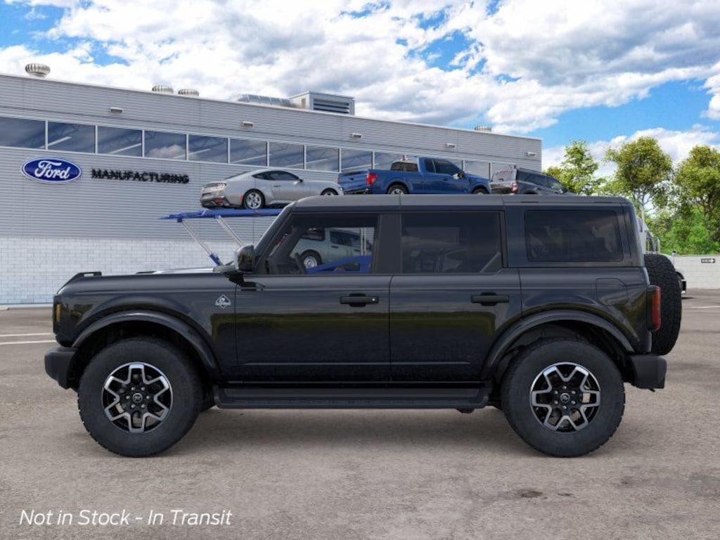 New 2026 Ford Bronco Outer Banks SUV
