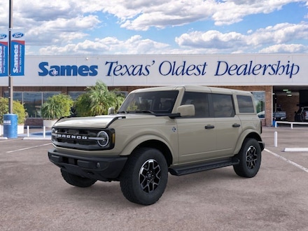 2026 Ford Bronco Outer Banks SUV