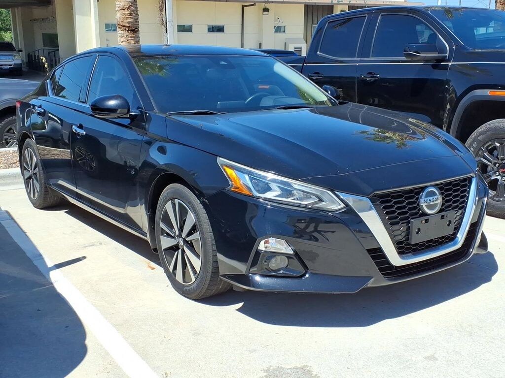 Certified 2019 Nissan Altima 2.5 SV Sedan