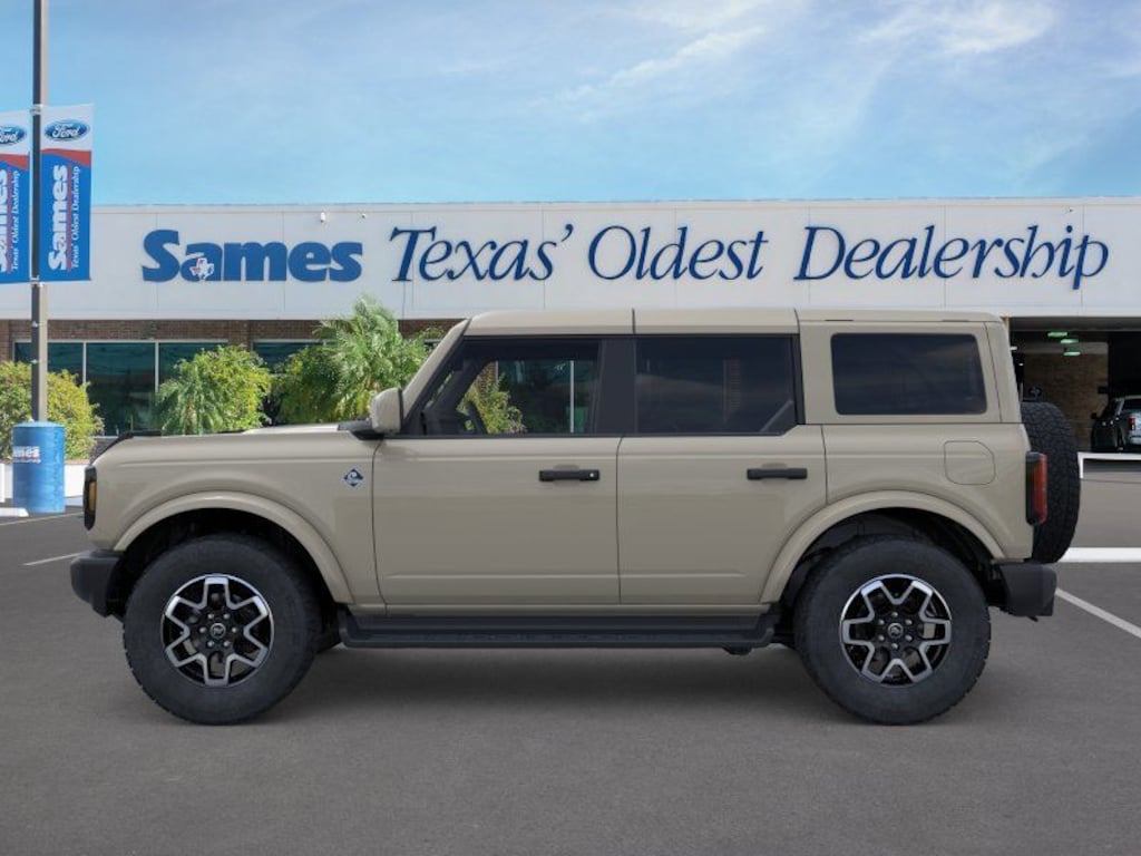 New 2026 Ford Bronco Outer Banks SUV
