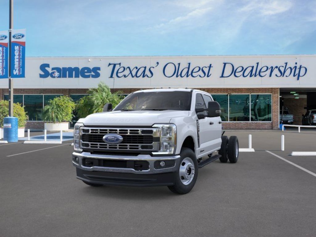 New 2026 Ford F-350 Chassis Truck Crew Cab