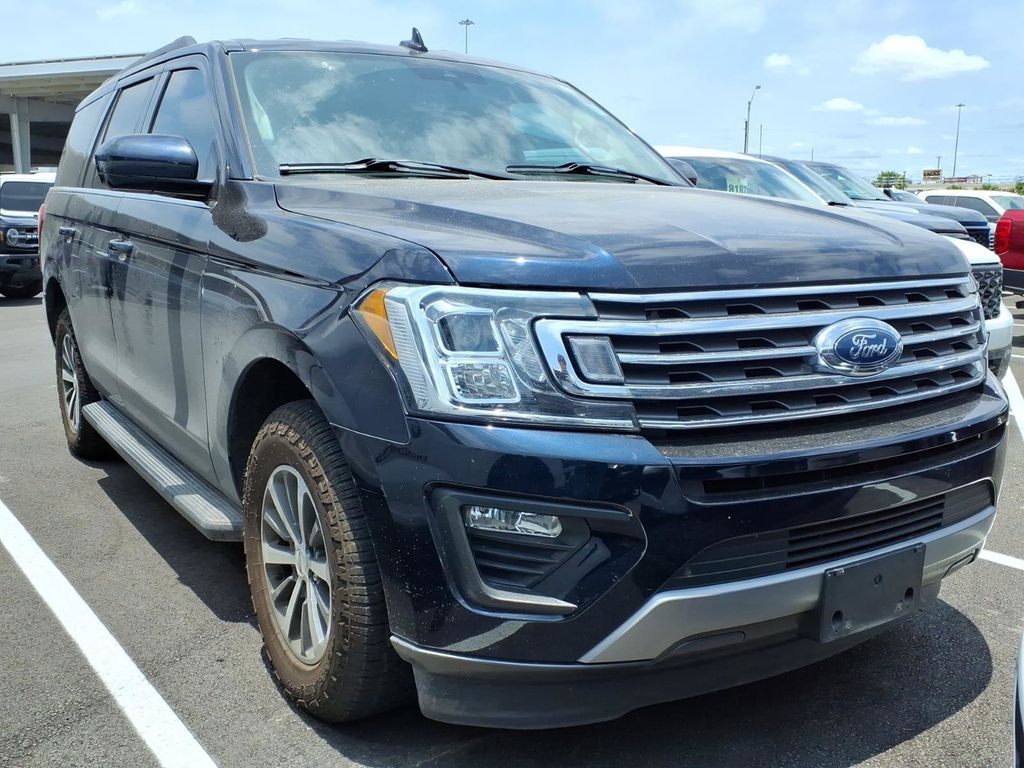 2021 Ford Expedition XLT's photo