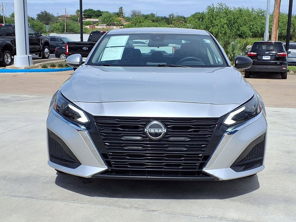 Certified 2024 Nissan Altima 2.5 SV Sedan
