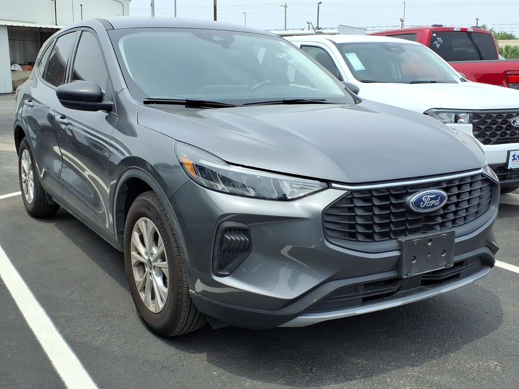 2025 Ford Escape Active FWD's photo