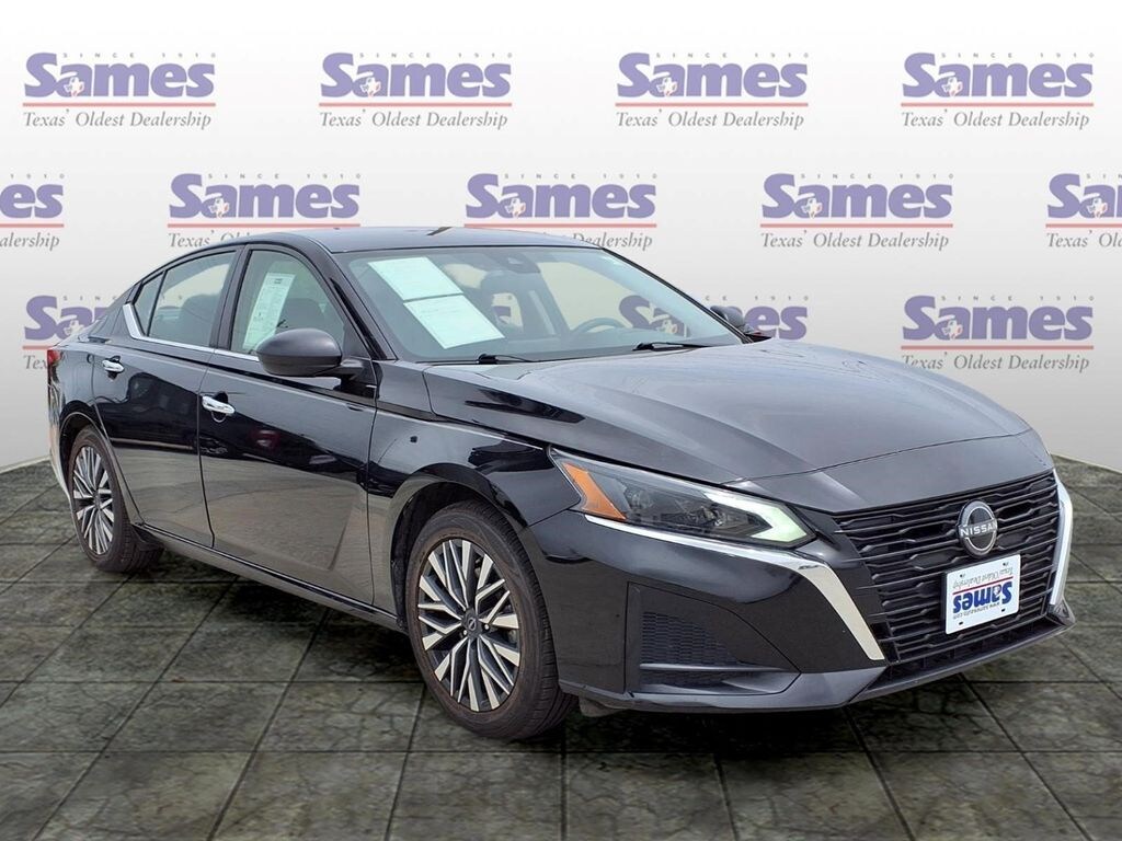 Certified 2024 Nissan Altima 2.5 SV Sedan