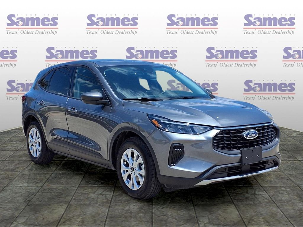 2026 Ford Escape Active FWD's photo