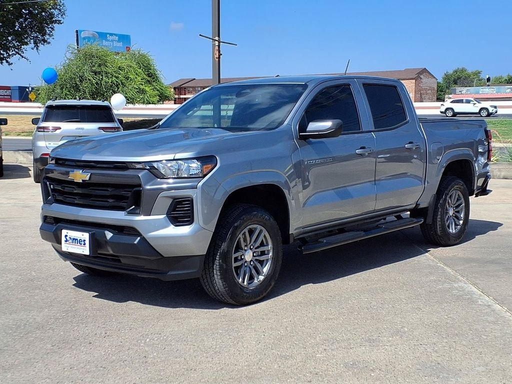 Used 2025 Chevrolet Colorado LT Truck Crew Cab