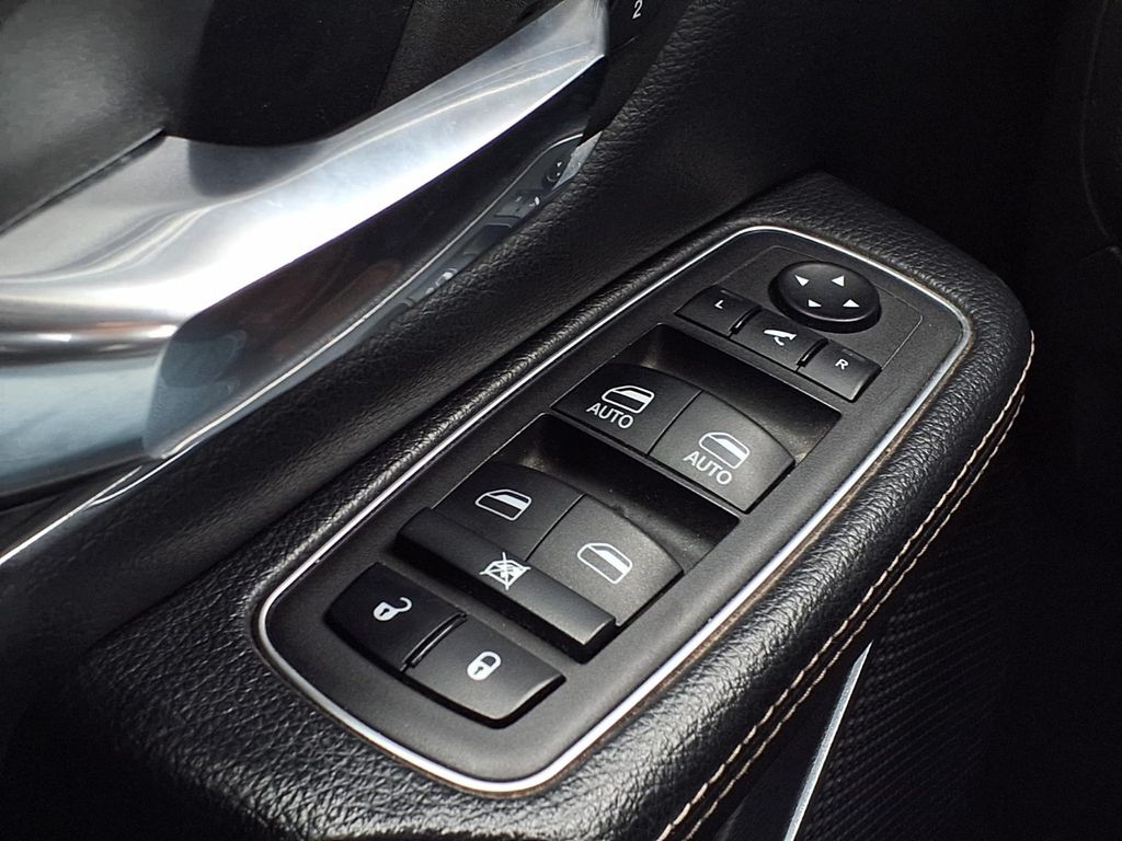 2024 RAM Ram 1500 Pickup Laramie - Photo 19
