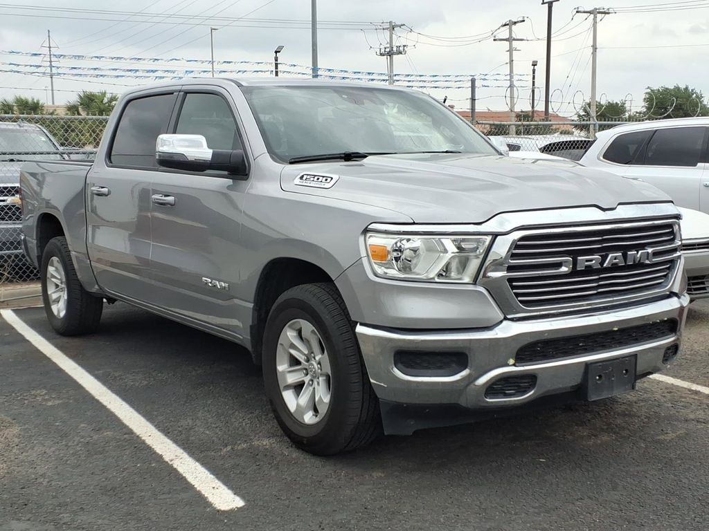 2024 RAM 1500 Laramie Crew Cab 5'7's photo