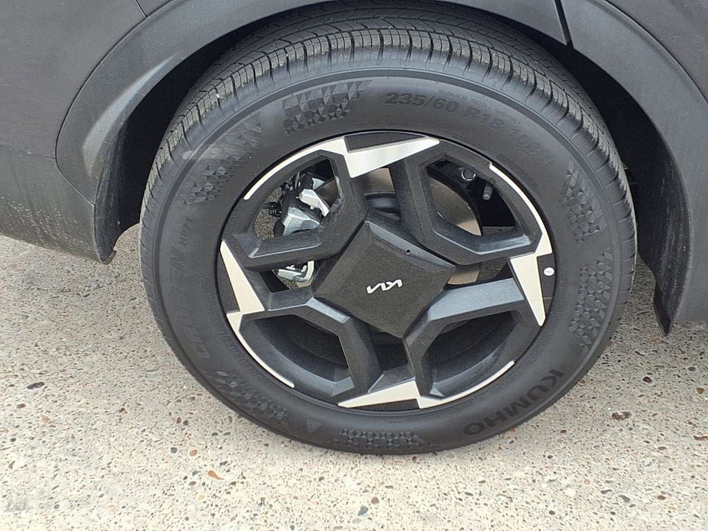 2026 Kia Sportage EX - Photo 10