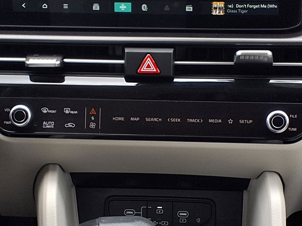 2026 Kia Sportage EX - Photo 16