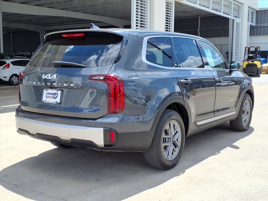 2024 Kia Telluride LX - Photo 6