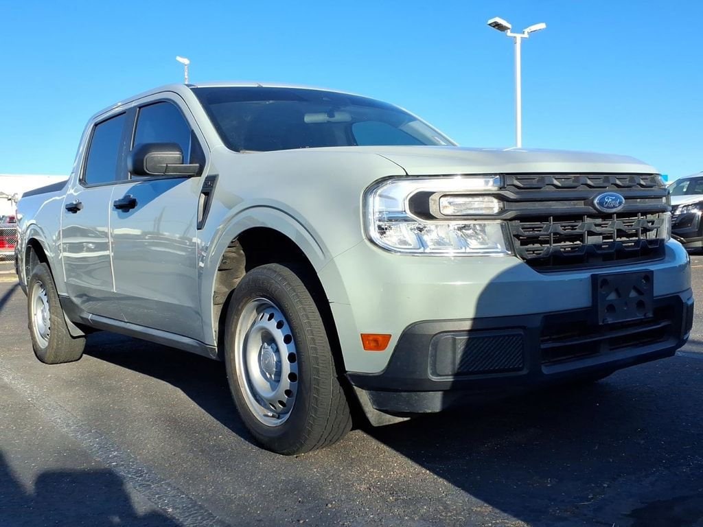 2022 Ford Maverick XL