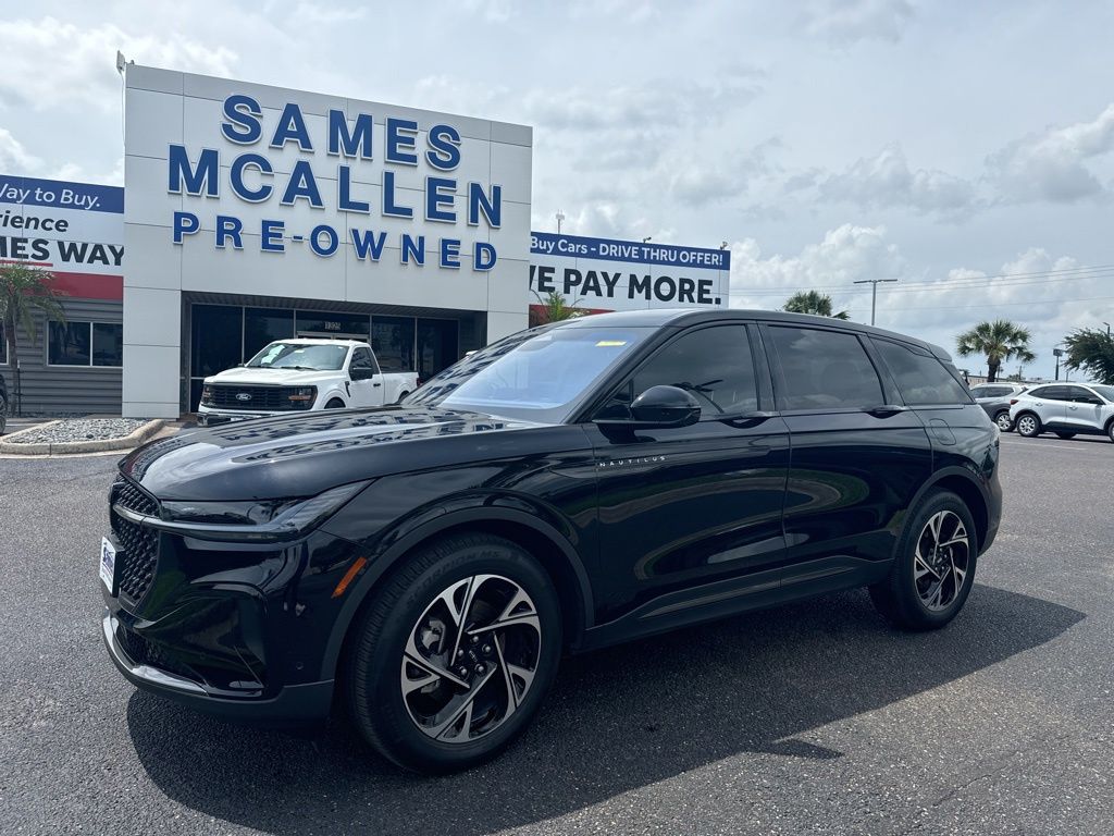 Used 2024 Lincoln Nautilus Premiere