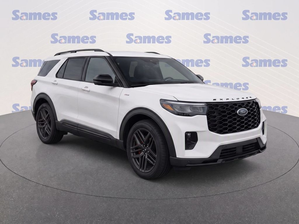Used 2025 Ford Explorer ST-Line