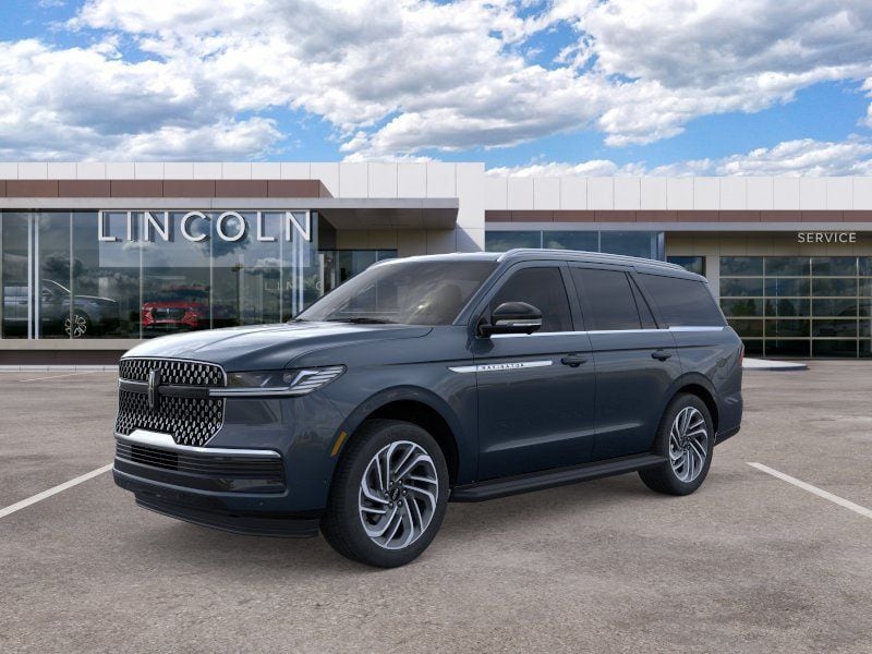 New 2026 Lincoln Navigator Premiere