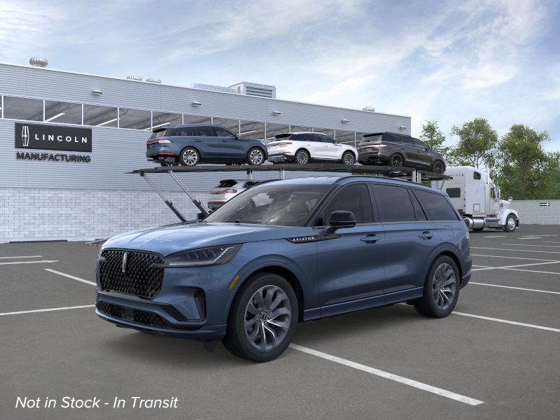 2026 Lincoln Aviator Premiere RWD's photo
