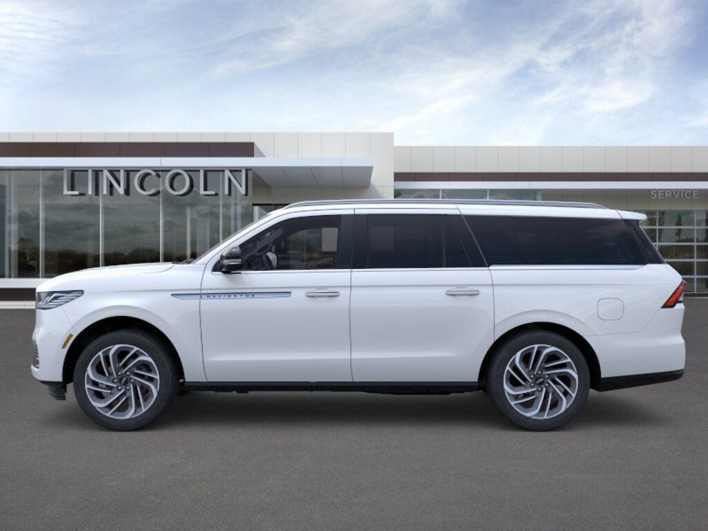 New 2026 Lincoln Navigator L Reserve SUV