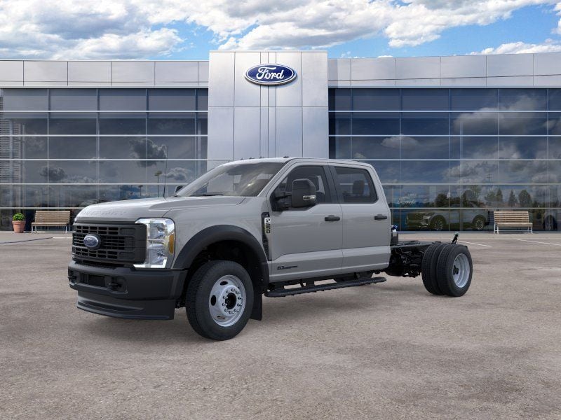 2026 Ford F-550 Super Duty Chassis Cab