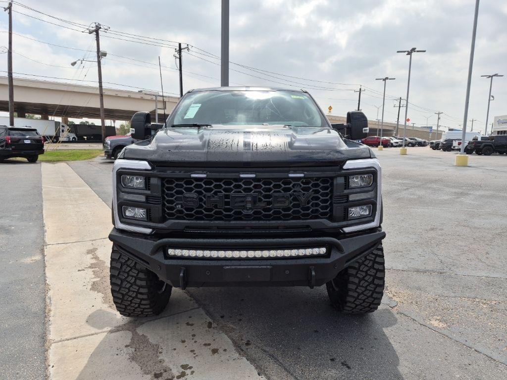 New 2025 Ford F-250 Truck Crew Cab