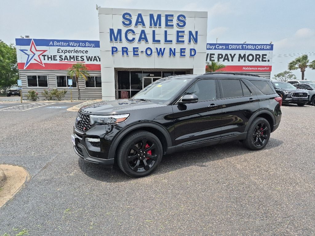 2023 Ford Explorer ST 4WD's photo