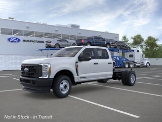 2026 Ford F-350 Chassis Truck Crew Cab