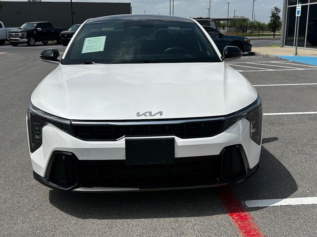 Certified 2025 Kia K4 GT-Line Sedan