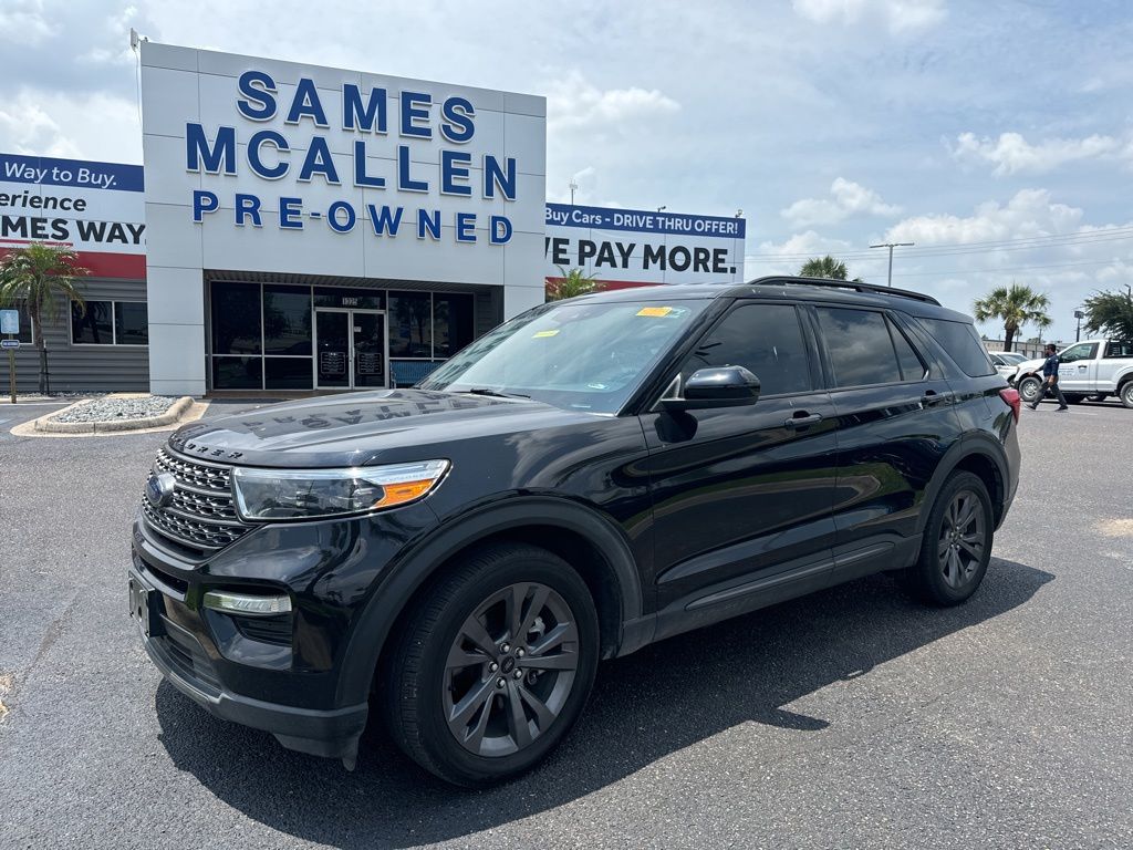 2022 Ford Explorer XLT RWD's photo