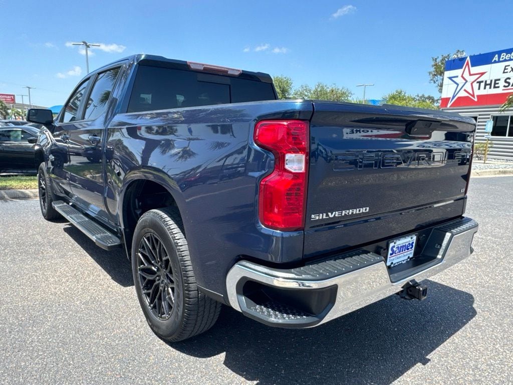 Used 2020 Chevrolet Silverado 1500 LT Truck Crew Cab