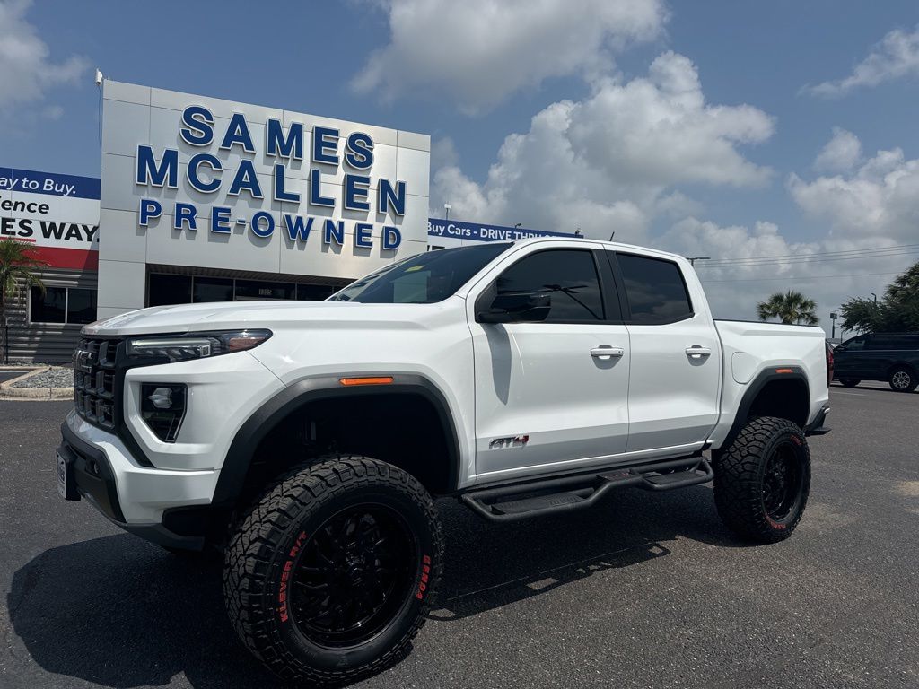 2025 GMC Canyon 4WD AT4 Crew Cab Short Box's photo