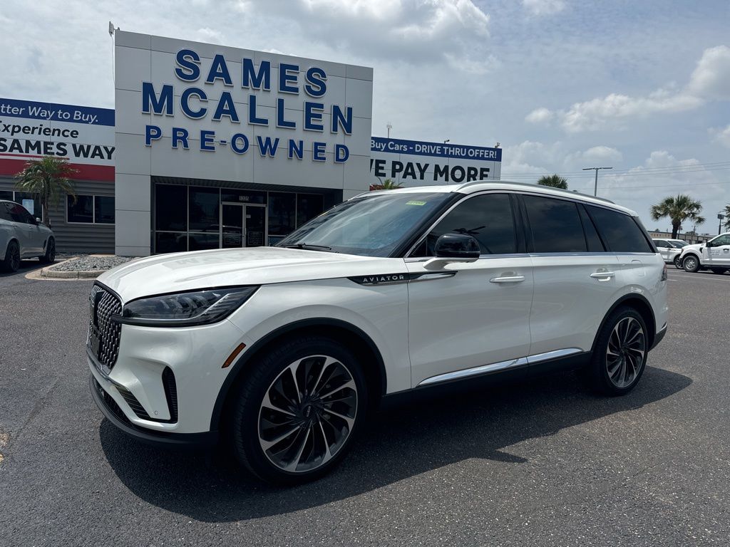 2025 Lincoln Aviator Reserve RWD's photo