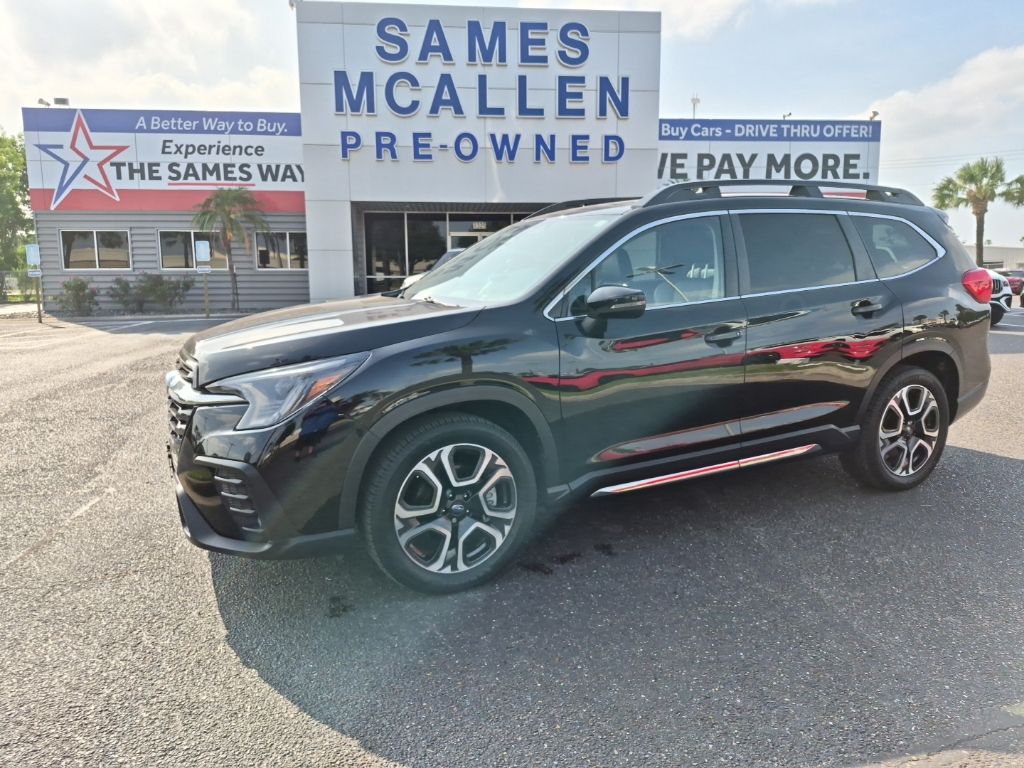 2023 Subaru Ascent Limited 7 Passenger's photo