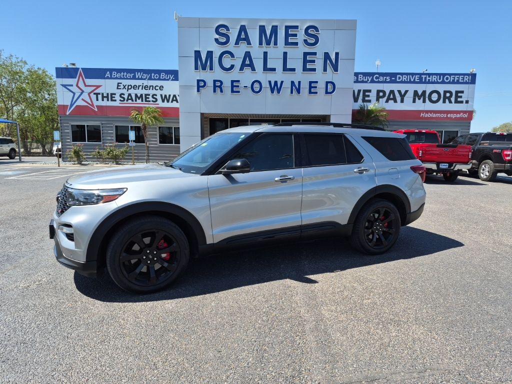 2023 Ford Explorer ST 4WD's photo