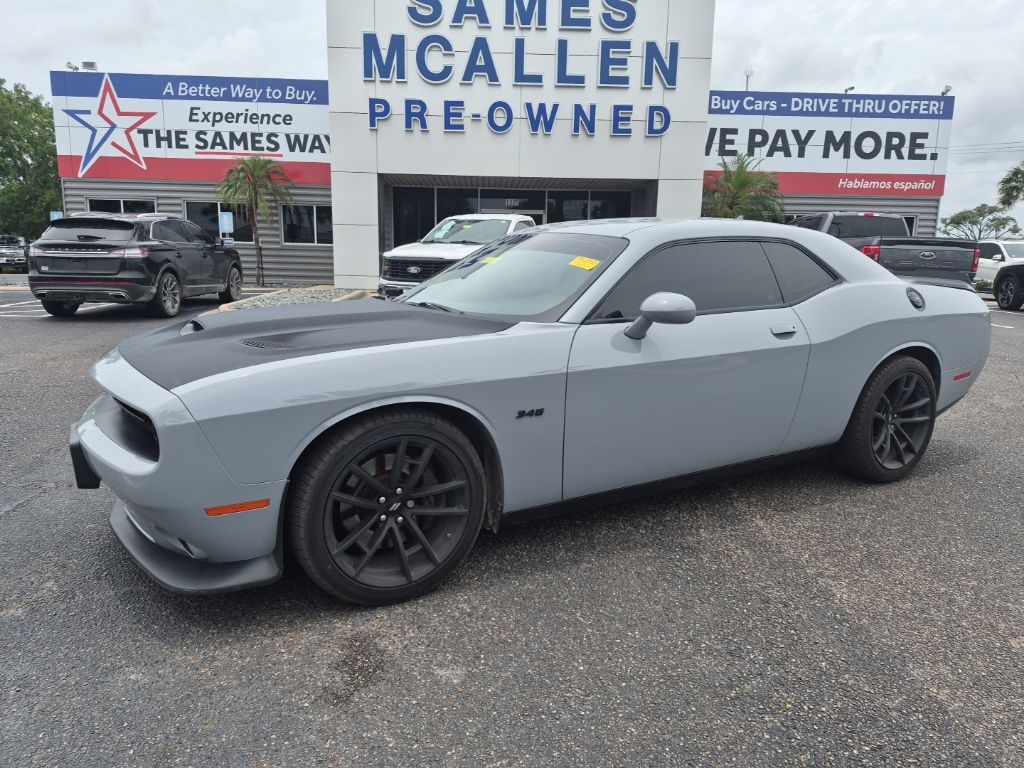 2021 Dodge Challenger R/T's photo