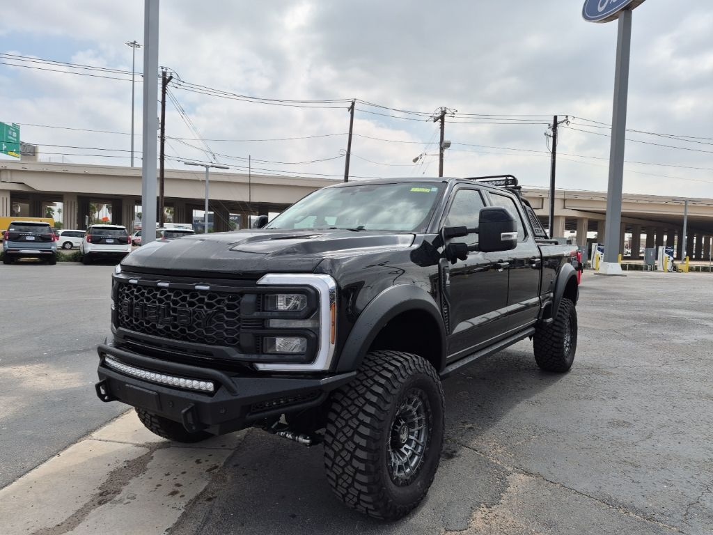 New 2025 Ford F-250 Truck Crew Cab