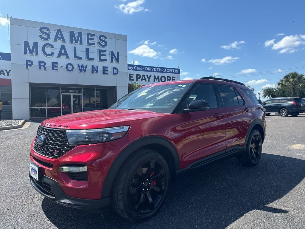 2023 Ford Explorer ST 4WD's photo