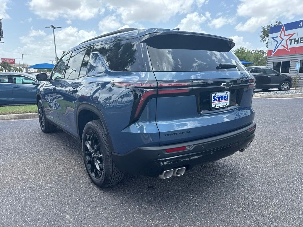 Used 2026 Chevrolet Traverse LT SUV