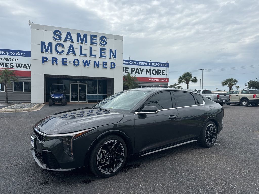 2025 Kia K4 GT-Line AT's photo