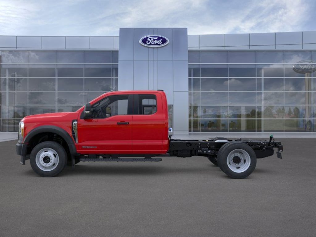 New 2025 Ford F-550 Chassis Truck Super Cab