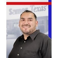 Staff member Chris Cardenas from ID_5bca98