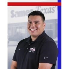 Staff member CJ Martinez from ID_5bca98