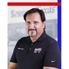 Staff member Miguel Aguiar from ID_5bca98