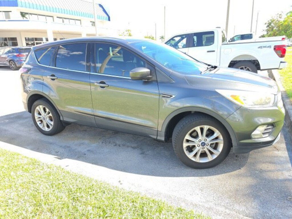 Used 2017 Ford Escape